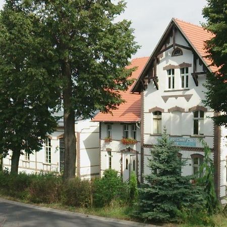 Dom Pod Orlimi Skalami - Blisko Zamku Czocha Apartment Лесна Екстериор снимка